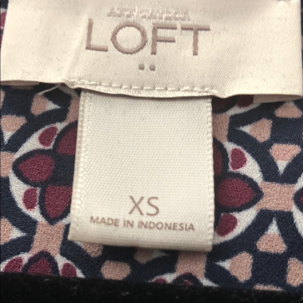 LOFT blouse - Picture 4 of 8
